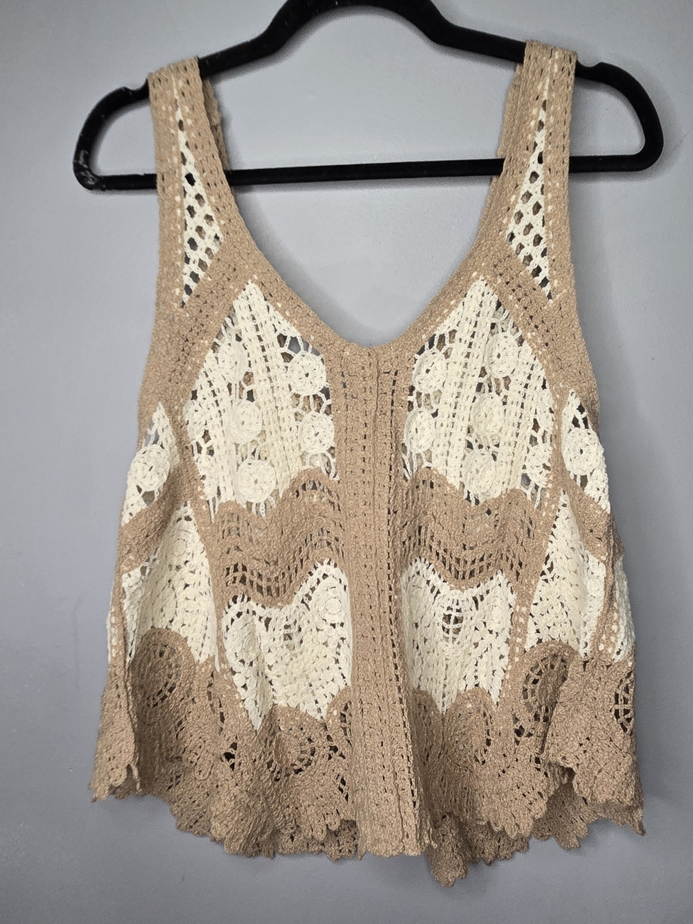 POL One Size Boho Crochet Lace Tank Top Neutral Patchwork Knit Festival Bohemian - Picture 4 of 5